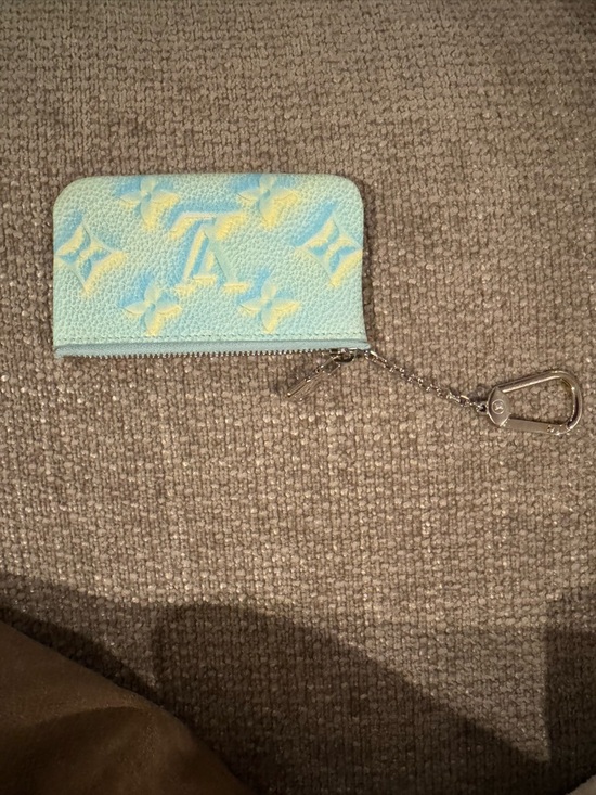 Louis Vuitton Empreinte Monogram Summer Stardust Key Pouch Water Green - Picture 9 of 10